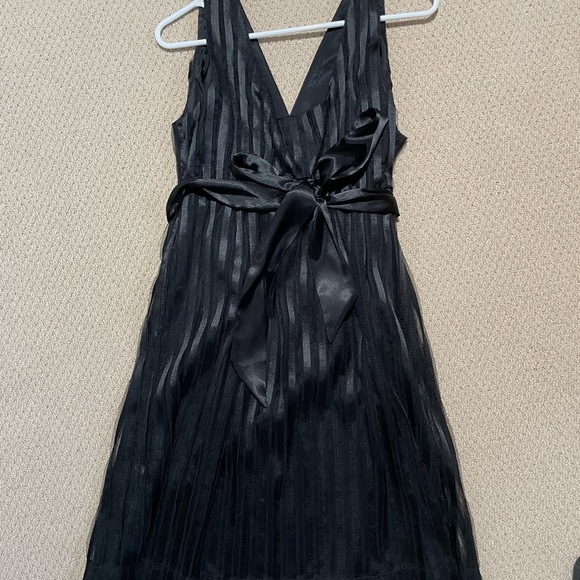 Maternity Dress (size large) - Picture 2 of 3